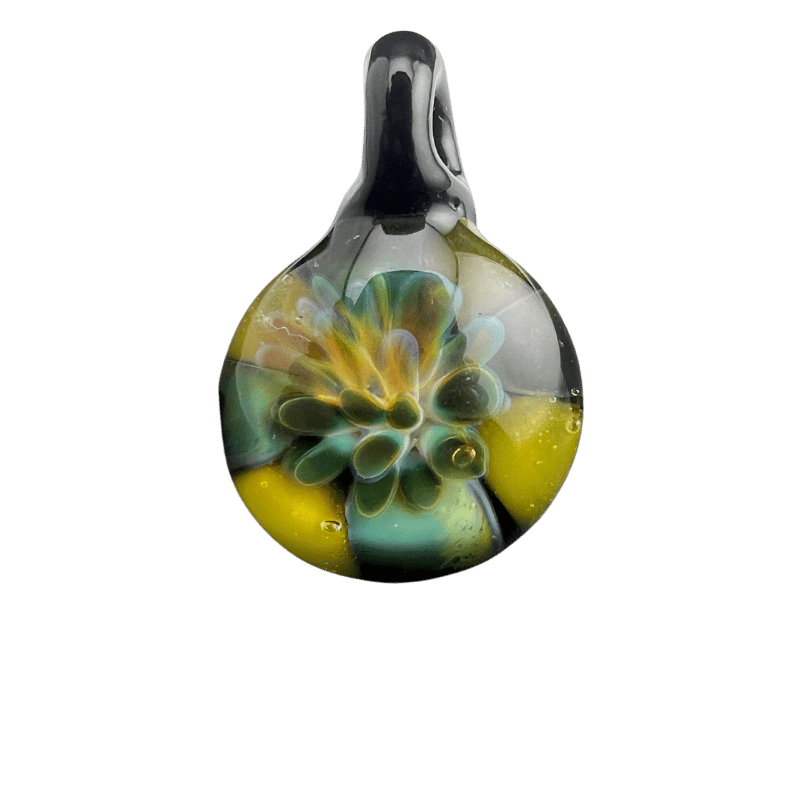 Zaho Yaro — handmade glass pendant